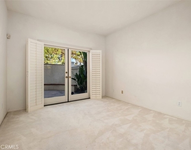 3160 Corte Hermosa - Photo Thumbnail 7