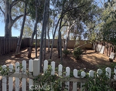 24362 Woodwalk - Photo Thumbnail 11
