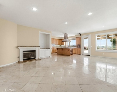 2536 Brennen - Photo Thumbnail 6