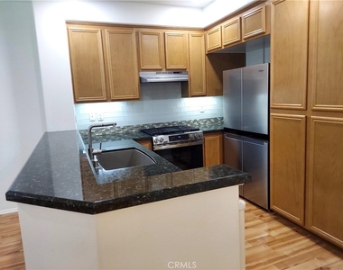 3944 Polk - Photo Thumbnail 8