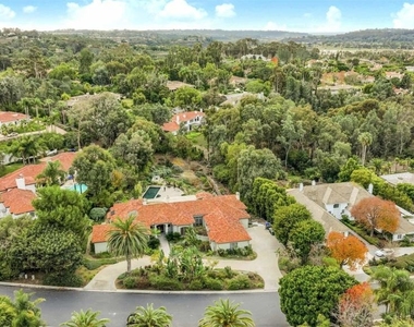 16653 Avenida Molino Viejo - Photo Thumbnail 10