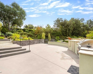 16653 Avenida Molino Viejo - Photo Thumbnail 35