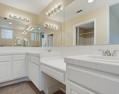 823 Kalpati Cir - Photo Thumbnail 31
