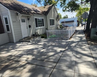1809 Fern Street - Photo Thumbnail 1