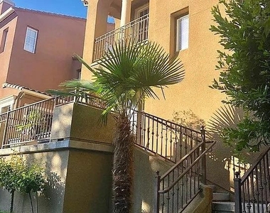 770 Adeline Avenue - Photo Thumbnail 5
