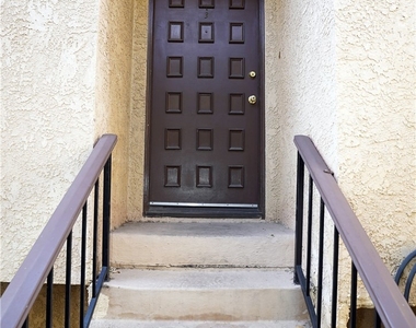 18954 Sherman Way - Photo Thumbnail 4