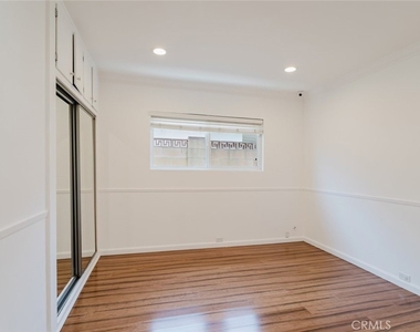 17419 Blackhawk Street - Photo Thumbnail 40