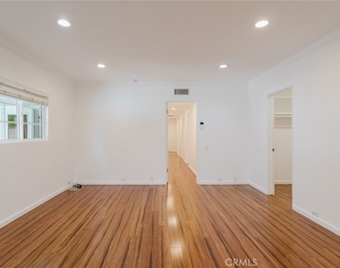 17419 Blackhawk Street - Photo Thumbnail 44