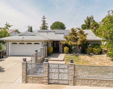 17419 Blackhawk Street - Photo Thumbnail 5