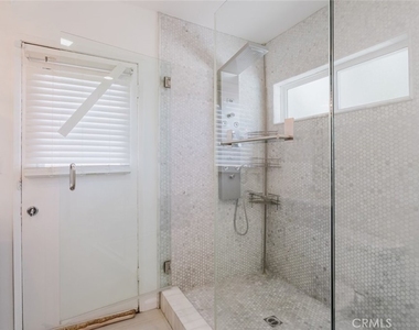 17419 Blackhawk Street - Photo Thumbnail 47