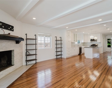 17419 Blackhawk Street - Photo Thumbnail 24