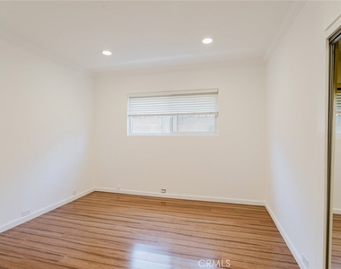 17419 Blackhawk Street - Photo Thumbnail 38