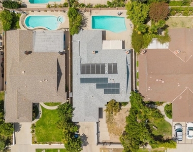 17419 Blackhawk Street - Photo Thumbnail 8