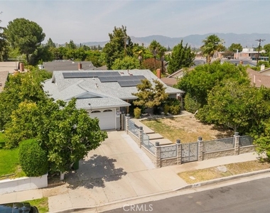 17419 Blackhawk Street - Photo Thumbnail 9