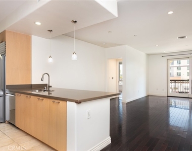 268 Caruso Avenue - Photo Thumbnail 12