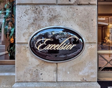 268 Caruso Avenue - Photo Thumbnail 2