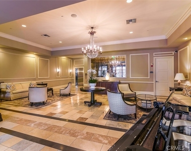 268 Caruso Avenue - Photo Thumbnail 8