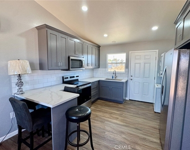 8867 Gorgonio Road - Photo Thumbnail 10