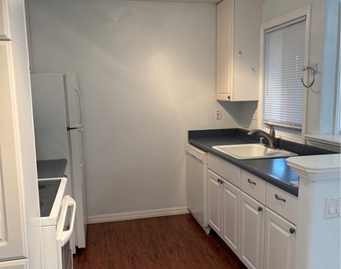 26191 La Real - Photo Thumbnail 4