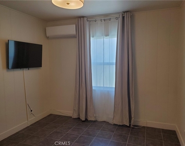 5095 Phillips - Photo Thumbnail 6