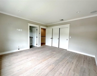 1616 N Ogden - Photo Thumbnail 31