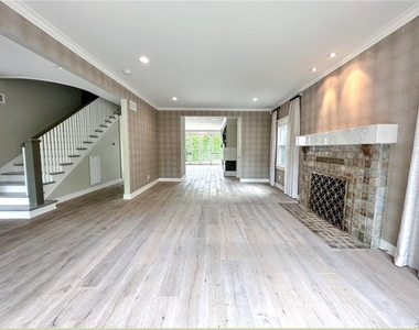 1616 N Ogden - Photo Thumbnail 16