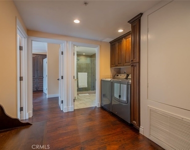 4441 Alumni Avenue - Photo Thumbnail 23