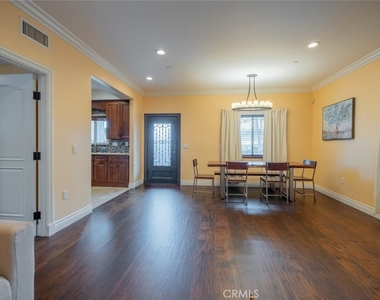 4441 Alumni Avenue - Photo Thumbnail 8