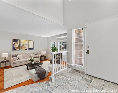 1522 Sunbluff Drive - Photo Thumbnail 4