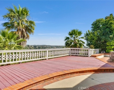 1522 Sunbluff Drive - Photo Thumbnail 27
