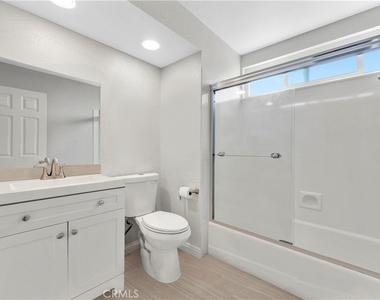 1522 Sunbluff Drive - Photo Thumbnail 23