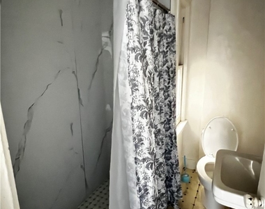 1421 S Valencia Street - Photo Thumbnail 9