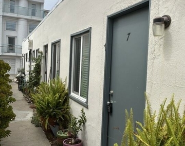 27 Eastwind Street - Photo Thumbnail 3
