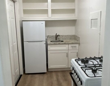 27 Eastwind Street - Photo Thumbnail 9