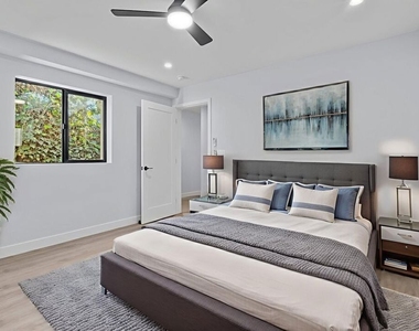 1518 1/4 Stearns Drive - Photo Thumbnail 11