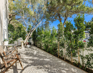 2115 Ocean Park Boulevard - Photo Thumbnail 14