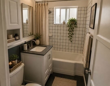 2115 Ocean Park Boulevard - Photo Thumbnail 12