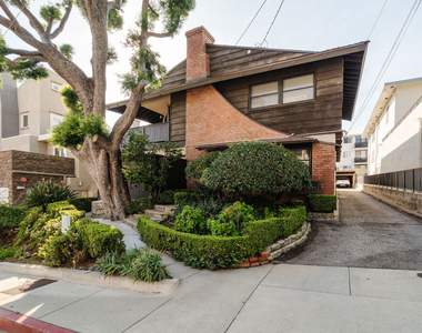 1147 Horn Avenue - Photo Thumbnail 8