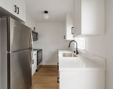 1147 Horn Avenue - Photo Thumbnail 1