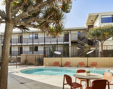 12425 Texas Avenue - Photo Thumbnail 16