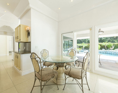 16379 Meadowridge Road - Photo Thumbnail 12