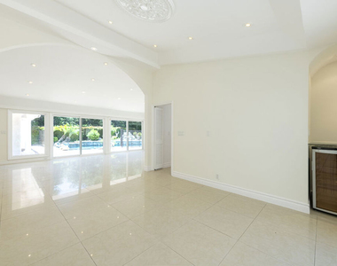 16379 Meadowridge Road - Photo Thumbnail 6