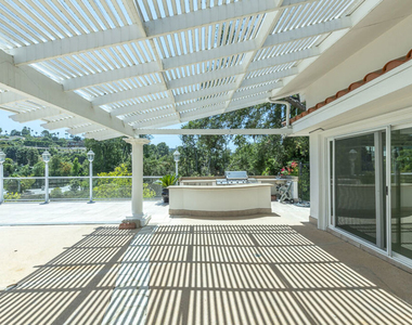 16379 Meadowridge Road - Photo Thumbnail 30