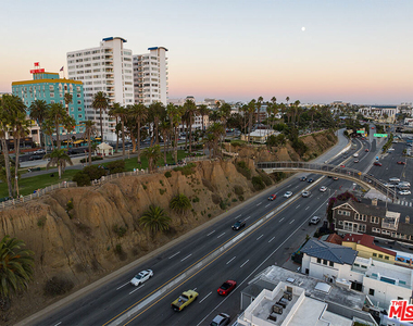 1431 Ocean Avenue - Photo Thumbnail 17