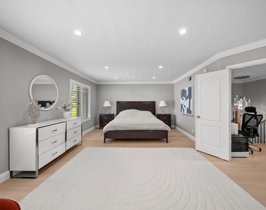 5413 Mark Court - Photo Thumbnail 15