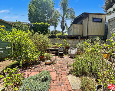2139 Holly Drive - Photo Thumbnail 22