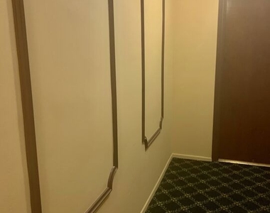 1097 S Bedford Drive - Photo Thumbnail 8