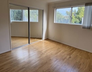 1097 S Bedford Drive - Photo Thumbnail 33