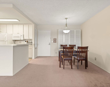 7765 W 91st Street - Photo Thumbnail 4