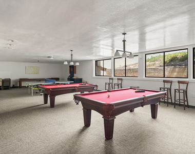 7765 W 91st Street - Photo Thumbnail 15